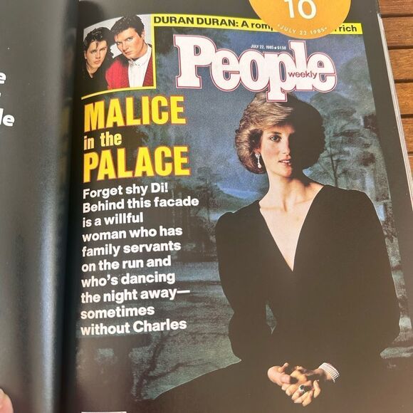 People magazine Diana an amazing life 1981-1997 - Picture 3 of 9